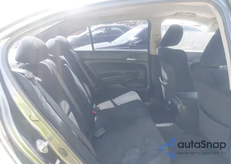 2011 Honda Accord 2.4 Lx z USA, uszkodzony, nr VIN 1HGCP2F34BA136779